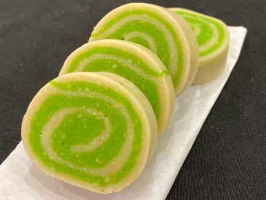 Kaju Pista Roll